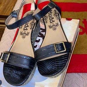 Mudd Brand Sandals Size 8